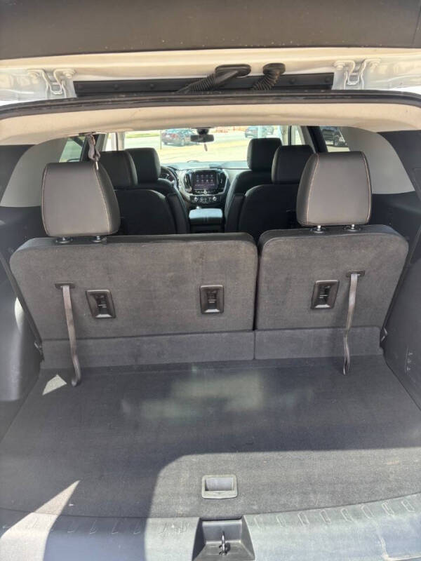 2021 Chevrolet Traverse RS