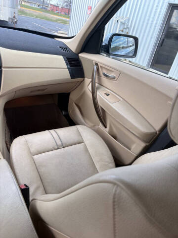 2005 BMW X3 3.0i