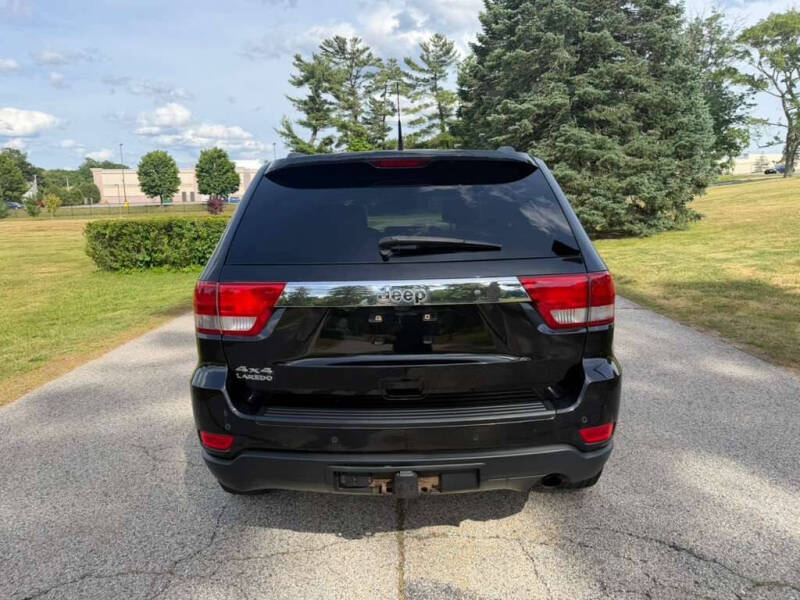 2011 Jeep Grand Cherokee Laredo