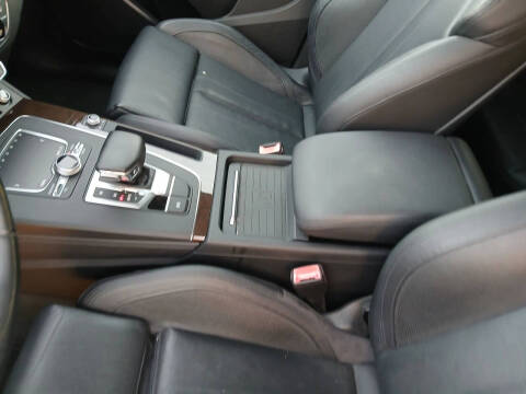 2019 Audi Q5 quattro Premium Plus 45 TFSI