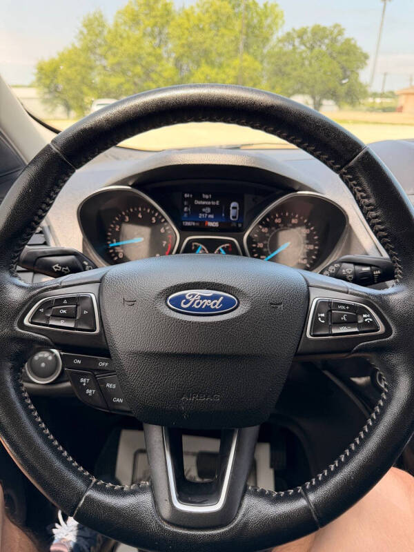 2019 Ford Escape SE