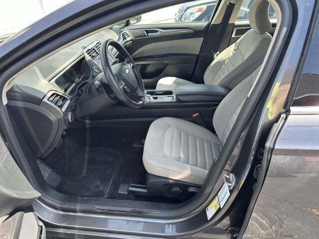 2017 Ford Fusion S