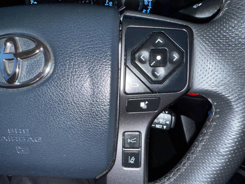 2018 Toyota Tacoma TRD Sport