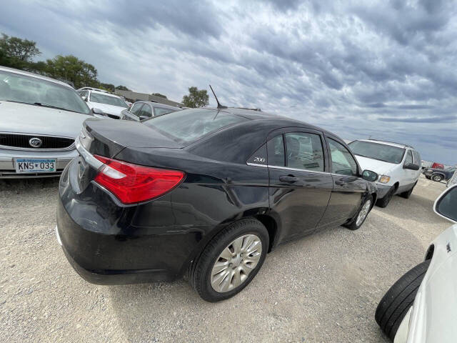 2012 Chrysler 200 for sale at Twin Cities Auctions in Elk River, MN