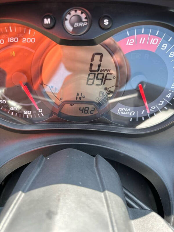 2011 Can-Am SPYDER ROADSTER