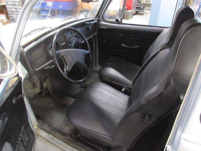 1972 Volkswagen Super Beetle