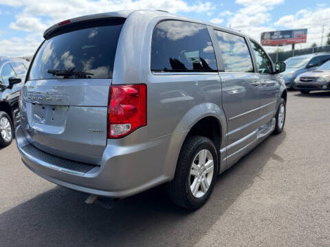 2013 Dodge Grand Caravan Crew