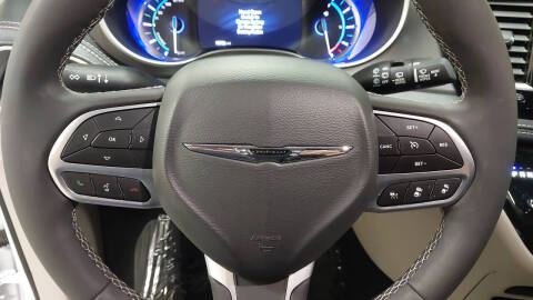 2024 Chrysler Pacifica Plug-In Hybrid