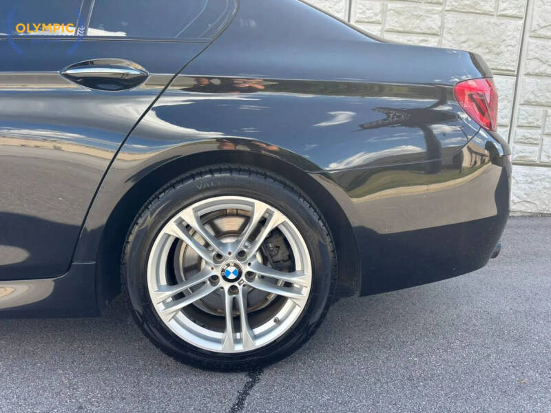 2016 BMW 5 Series 528i