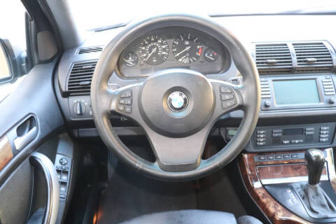 2005 BMW X5 3.0i