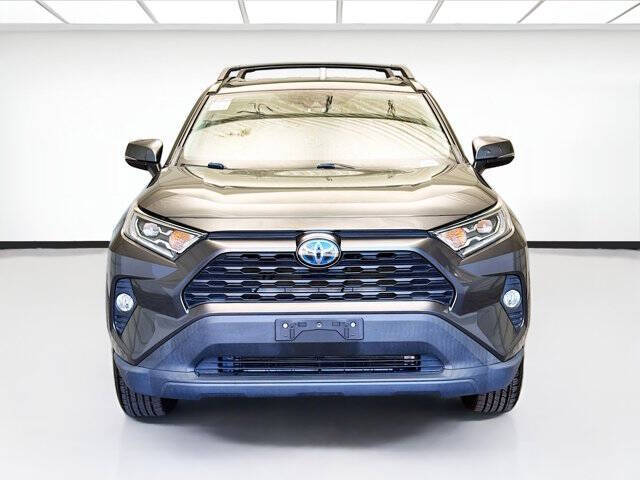 2020 Toyota RAV4 Hybrid XLE
