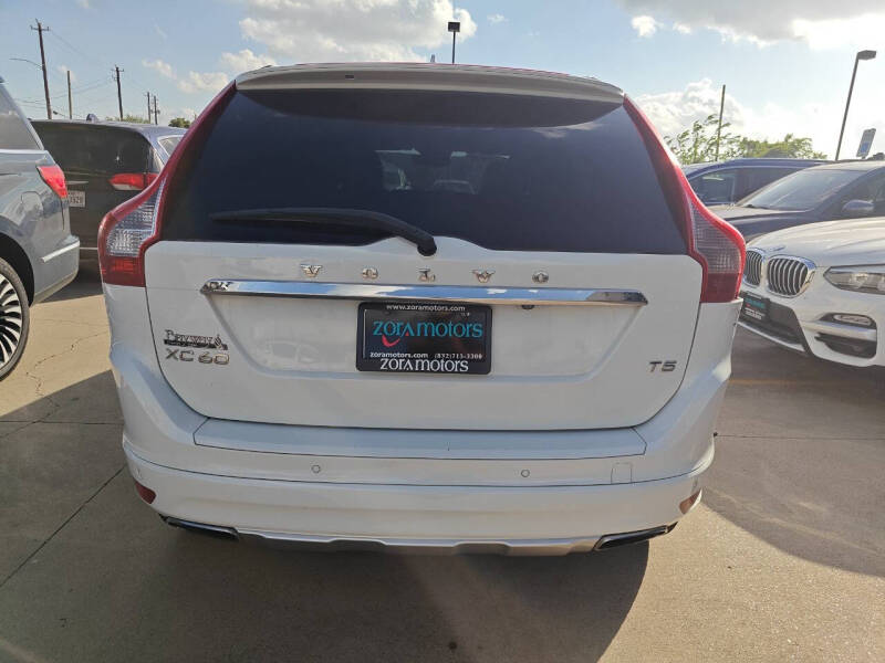 2015 Volvo XC60 T5 Drive-E Premier