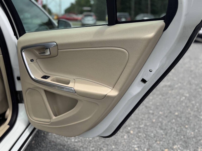 2012 Volvo S60 T5