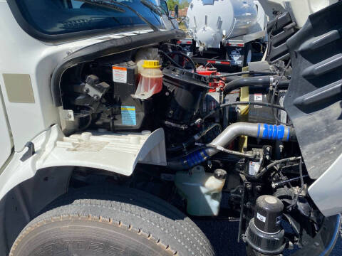 2020 Freightliner M2 106