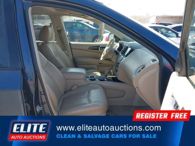 2015 Nissan Pathfinder SL