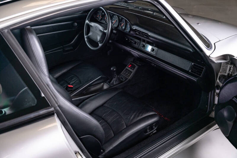 1998 Porsche 911 Carrera