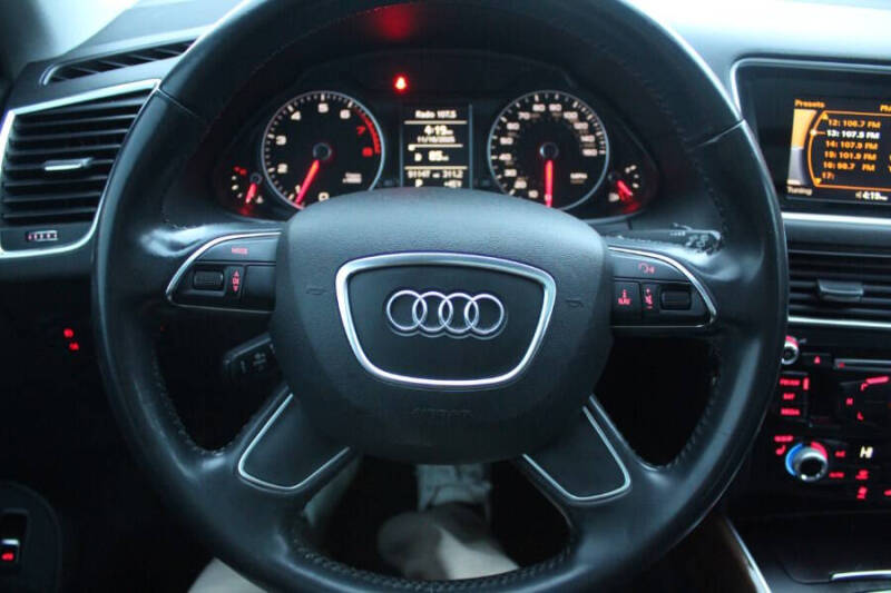 2017 Audi Q5 2.0T quattro Premium