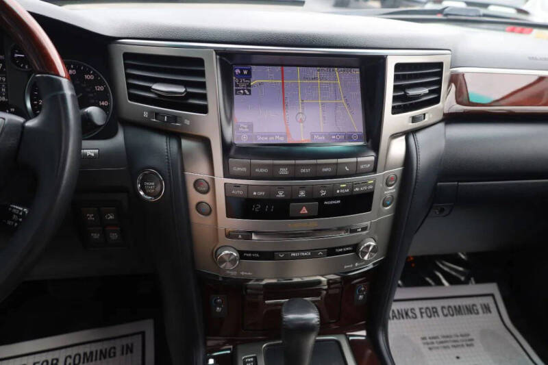 2013 Lexus LX 570