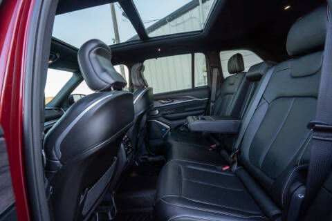 2022 Jeep Grand Cherokee Overland