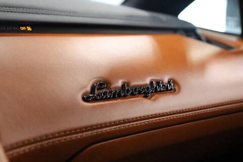 2018 Lamborghini Aventador LP 740-4 S