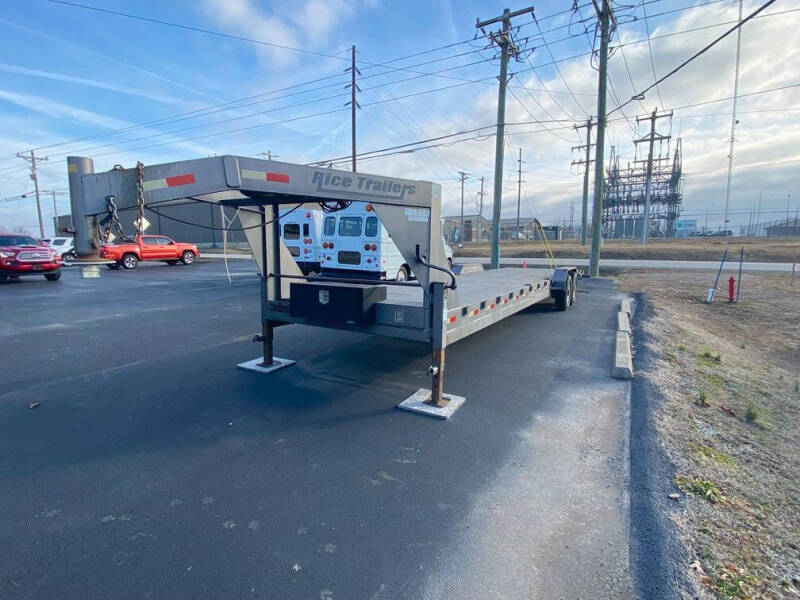 2007 R&W 2 Car Hauler