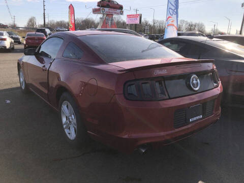 2014 Ford Mustang V6