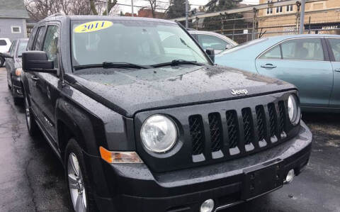 2011 Jeep Patriot for sale at Jeff Auto Sales INC in Chicago IL