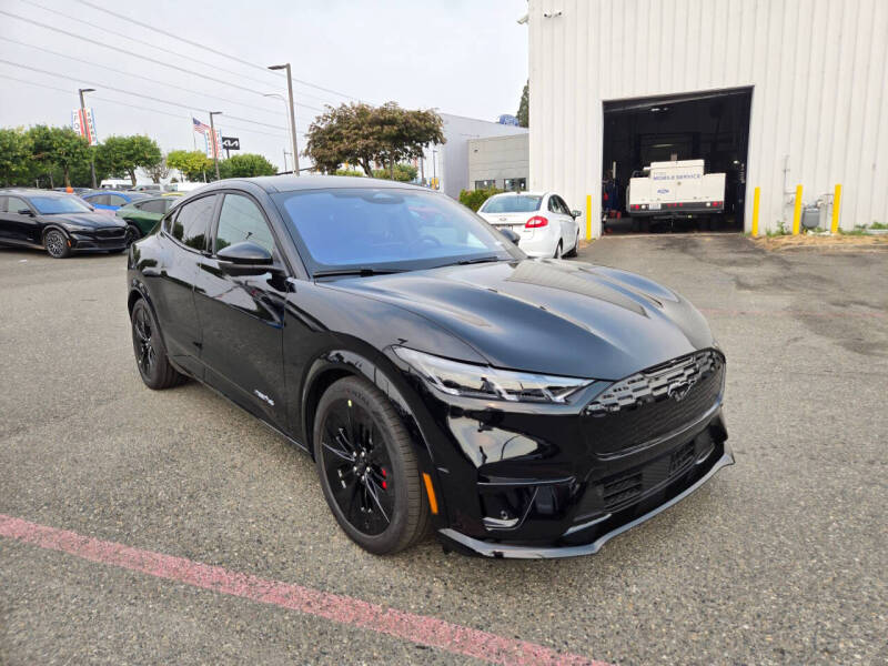 2025 Ford Mustang Mach-E GT