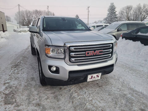 2015 GMC Canyon for sale at J & S Auto Sales in Thompson ND