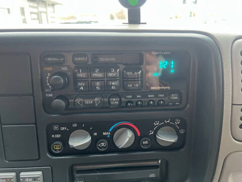 1998 Chevrolet Suburban K1500