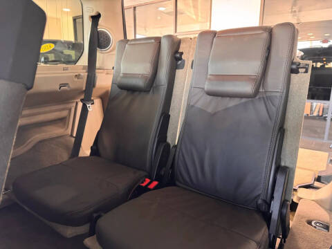 2016 Land Rover LR4 HSE LUX