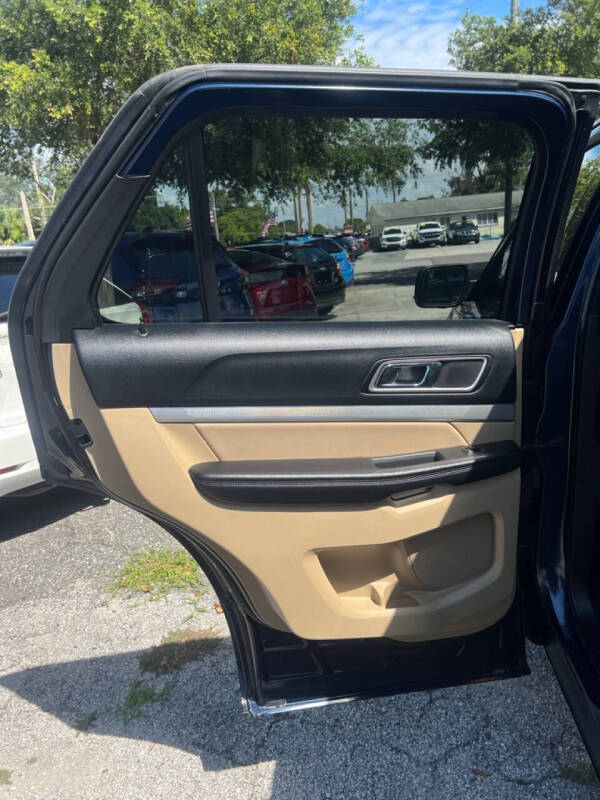 2017 Ford Explorer XLT