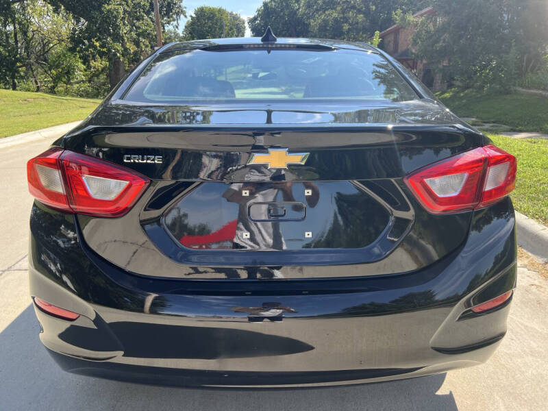 2019 Chevrolet Cruze LS