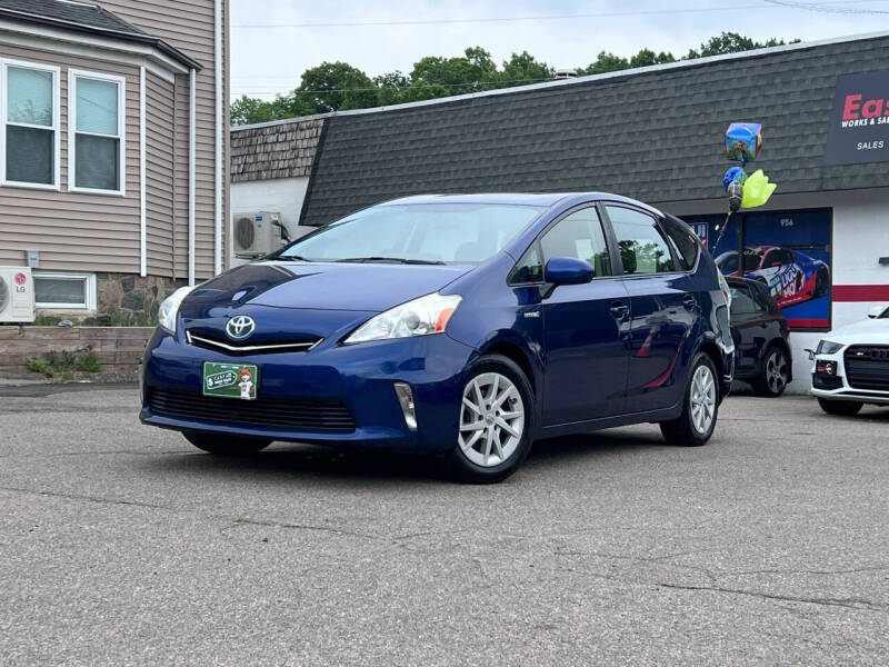 2012 Toyota Prius v Three