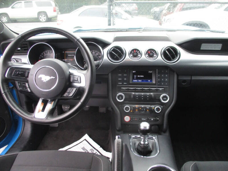 2017 Ford Mustang EcoBoost