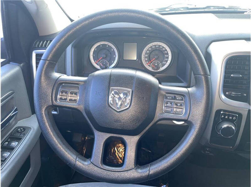 2013 RAM 1500 SLT