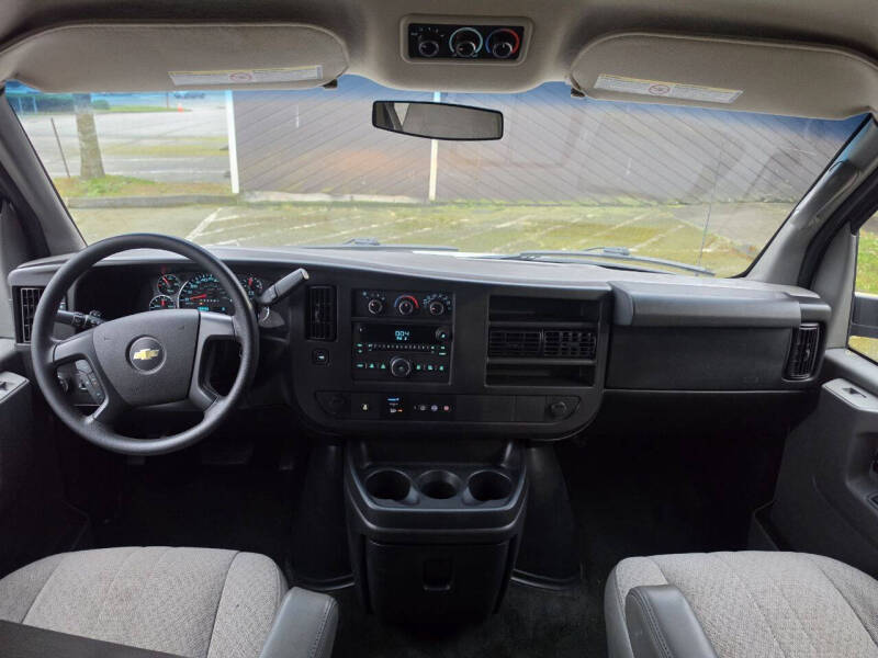 2013 Chevrolet Express LT 2500