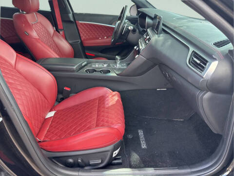 2024 Genesis G70