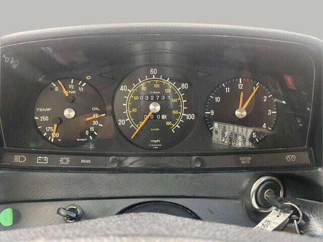 1977 Mercedes-Benz 300-Class