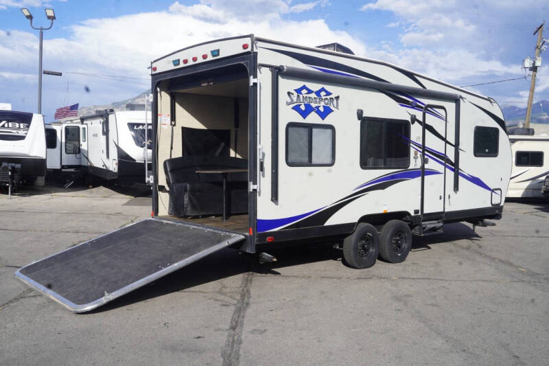 2020 Pacific Coachworks Sandsport 2114