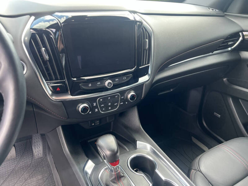 2022 Chevrolet Traverse RS