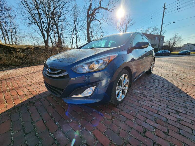 2014 Hyundai Elantra GT for sale at Driveway Deals in Cleveland OH