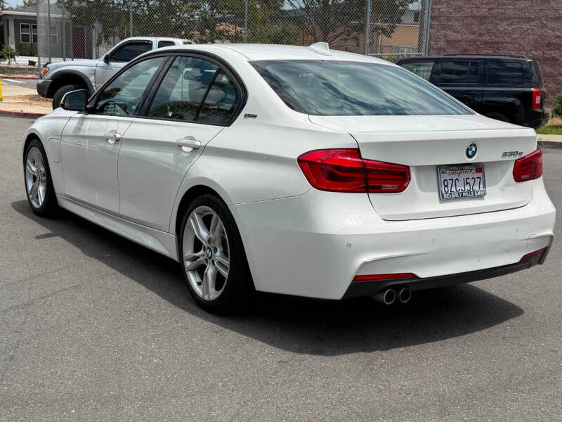 2017 BMW 3 Series 330e iPerformance