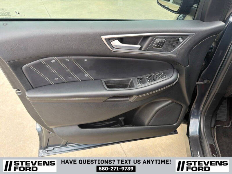 2023 Ford Edge ST