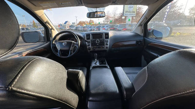 2013 Nissan Armada Platinum