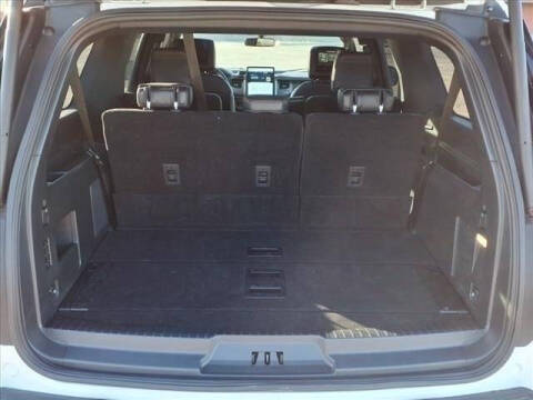 2022 Ford Expedition MAX Platinum