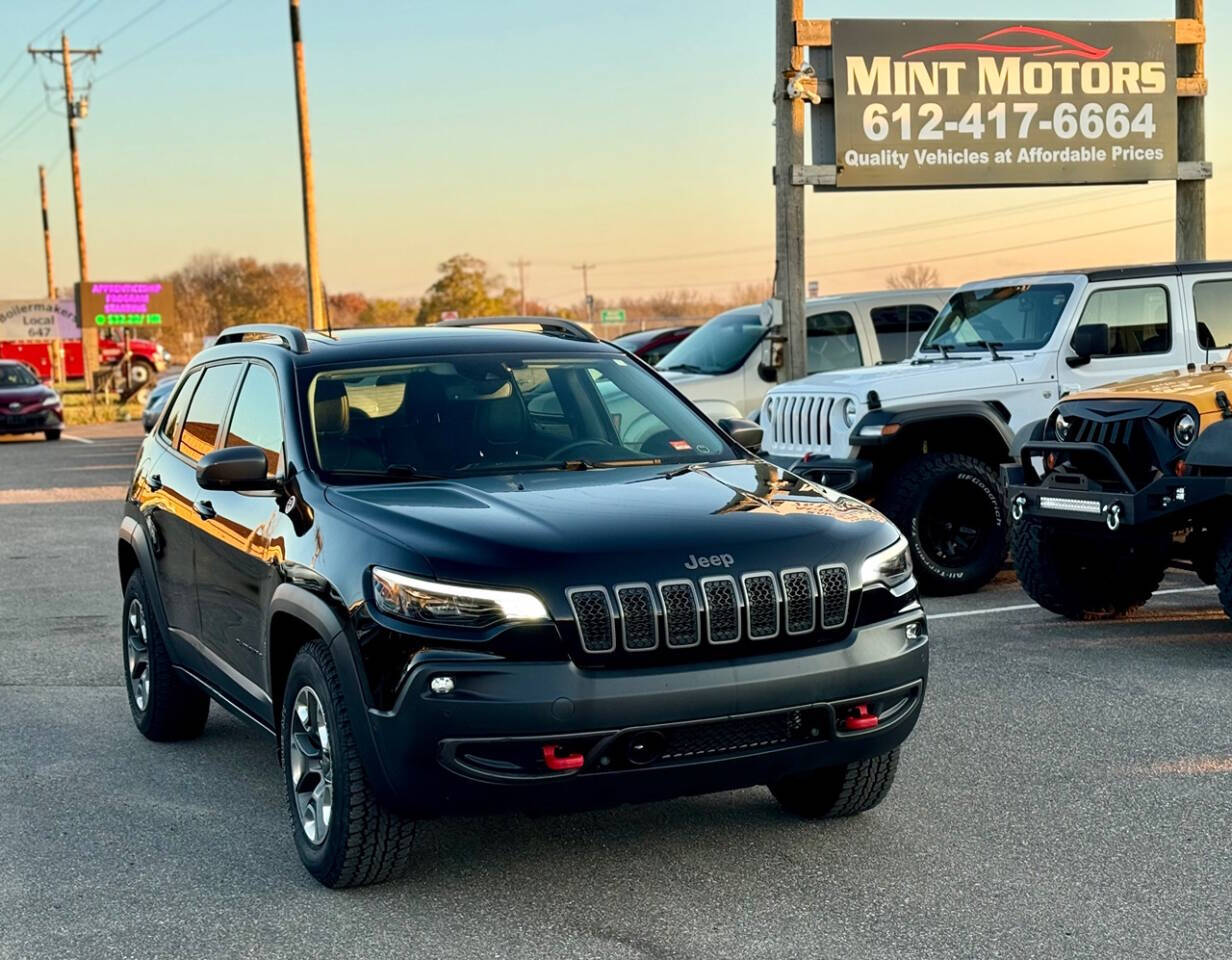 2019 Jeep Cherokee for sale at MINT MOTORS in Ramsey, MN