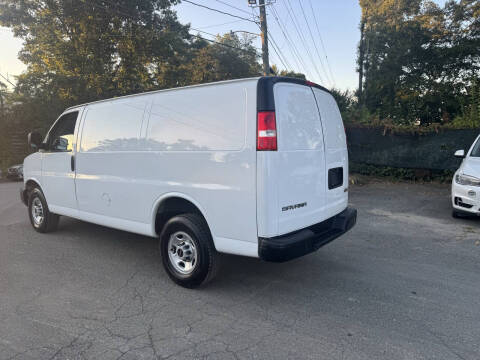 2019 GMC Savana 2500