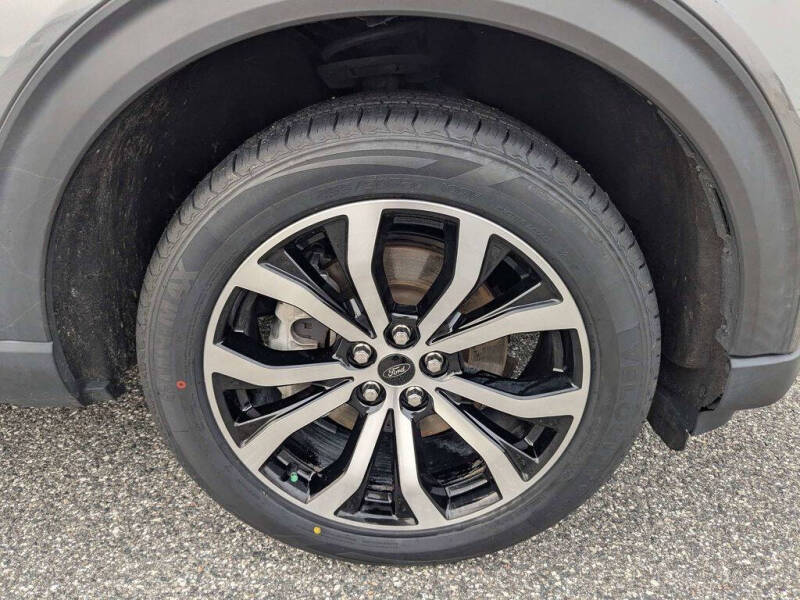 2022 Ford Explorer ST-Line