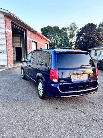 2013 Dodge Grand Caravan SXT